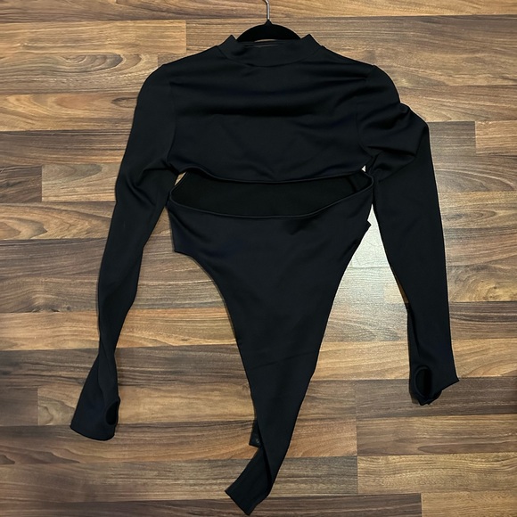 Two-Piece Bodysuit - Picture 4 of 9